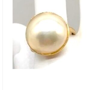Mabe pearl ring 14k gold. Size 7